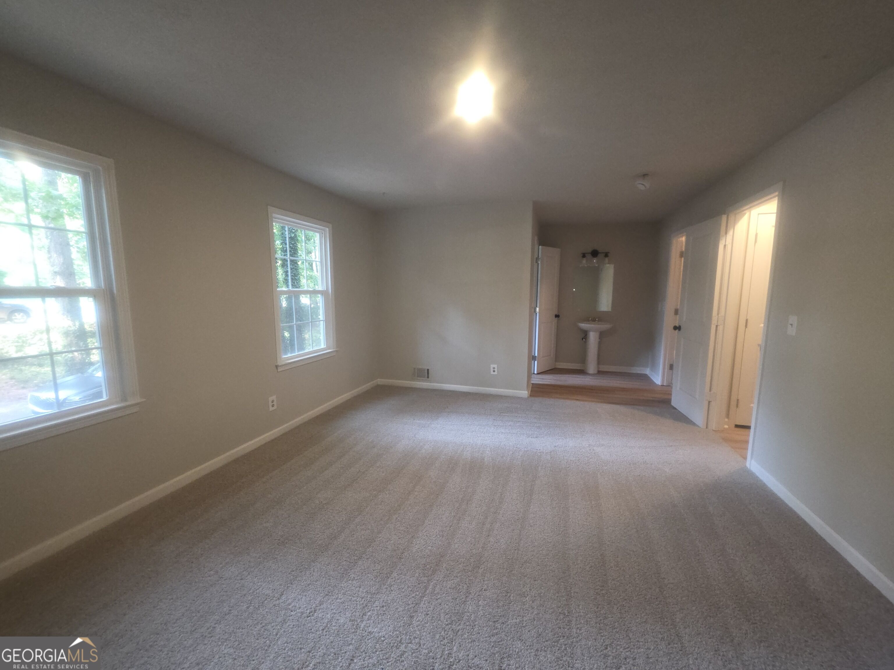 5382 Rockbridge Road Property Photo 18
