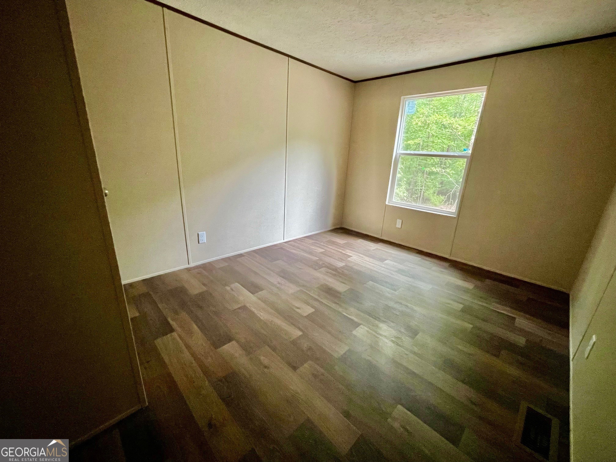 197 Bearcreek Road Property Photo 17