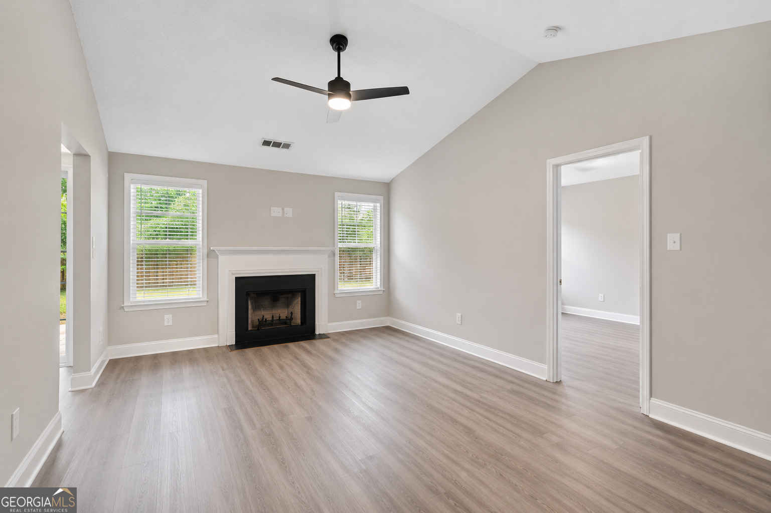 625 Brents Cove Property Photo 2
