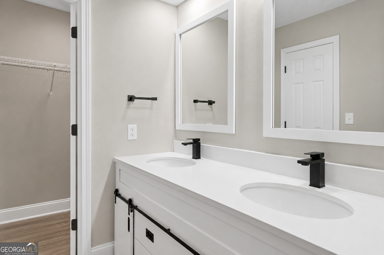 625 Brents Cove Property Photo 12