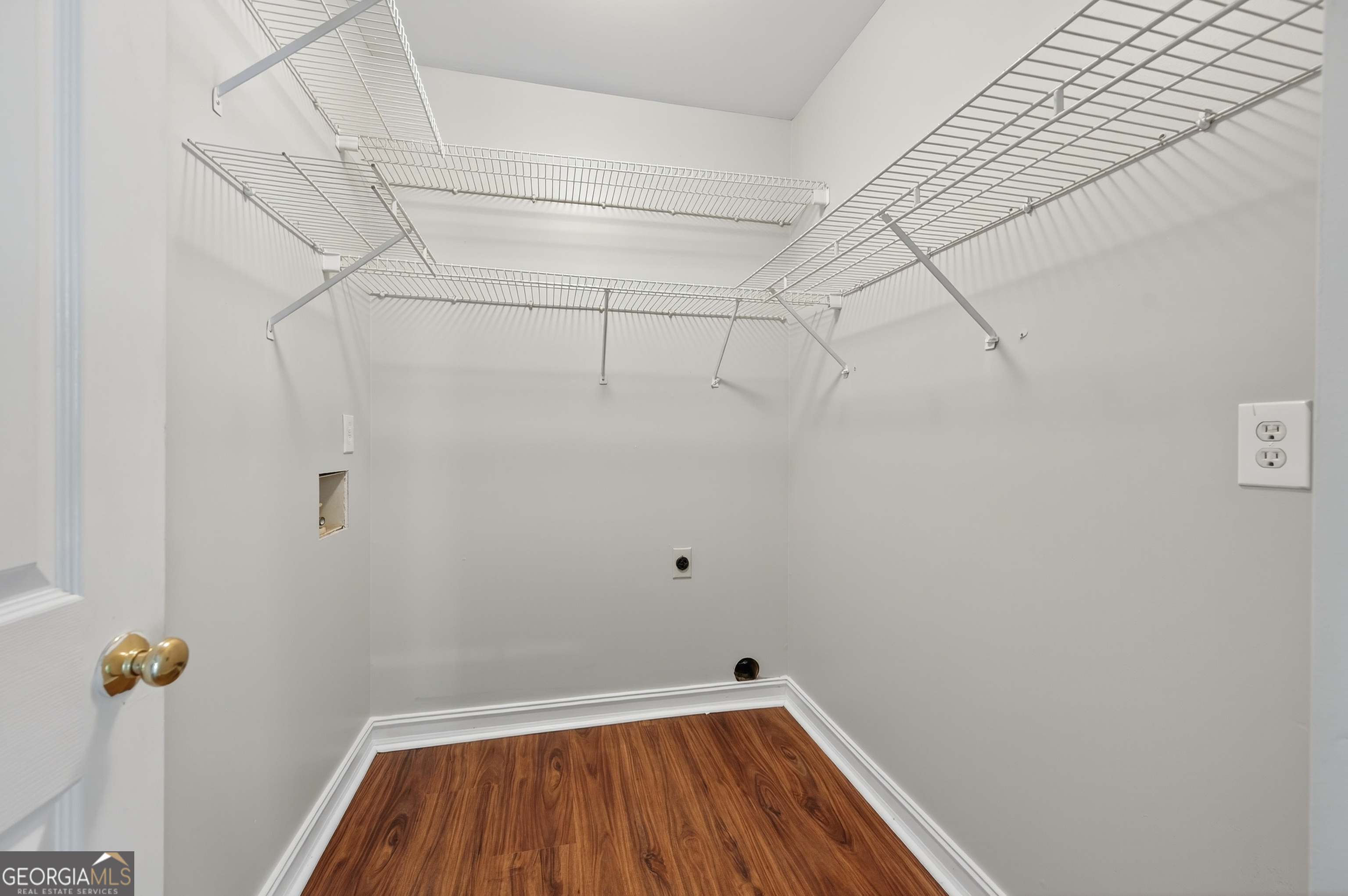 3760 Peachbluff Court Property Photo 17