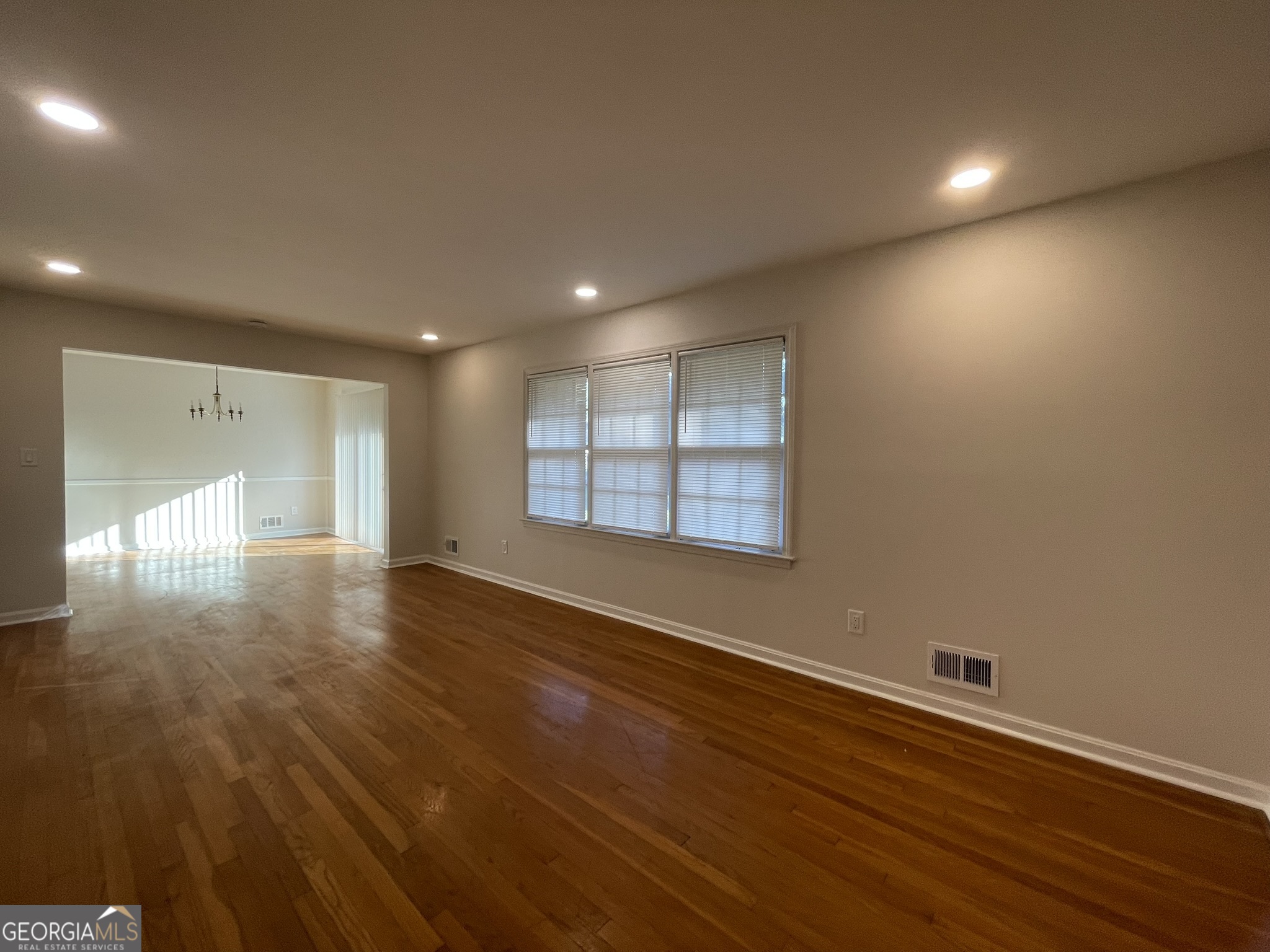 2297 Hylaea Road Property Photo 4