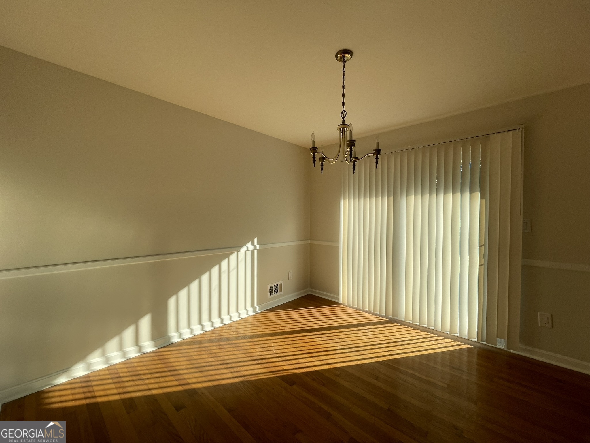 2297 Hylaea Road Property Photo 6