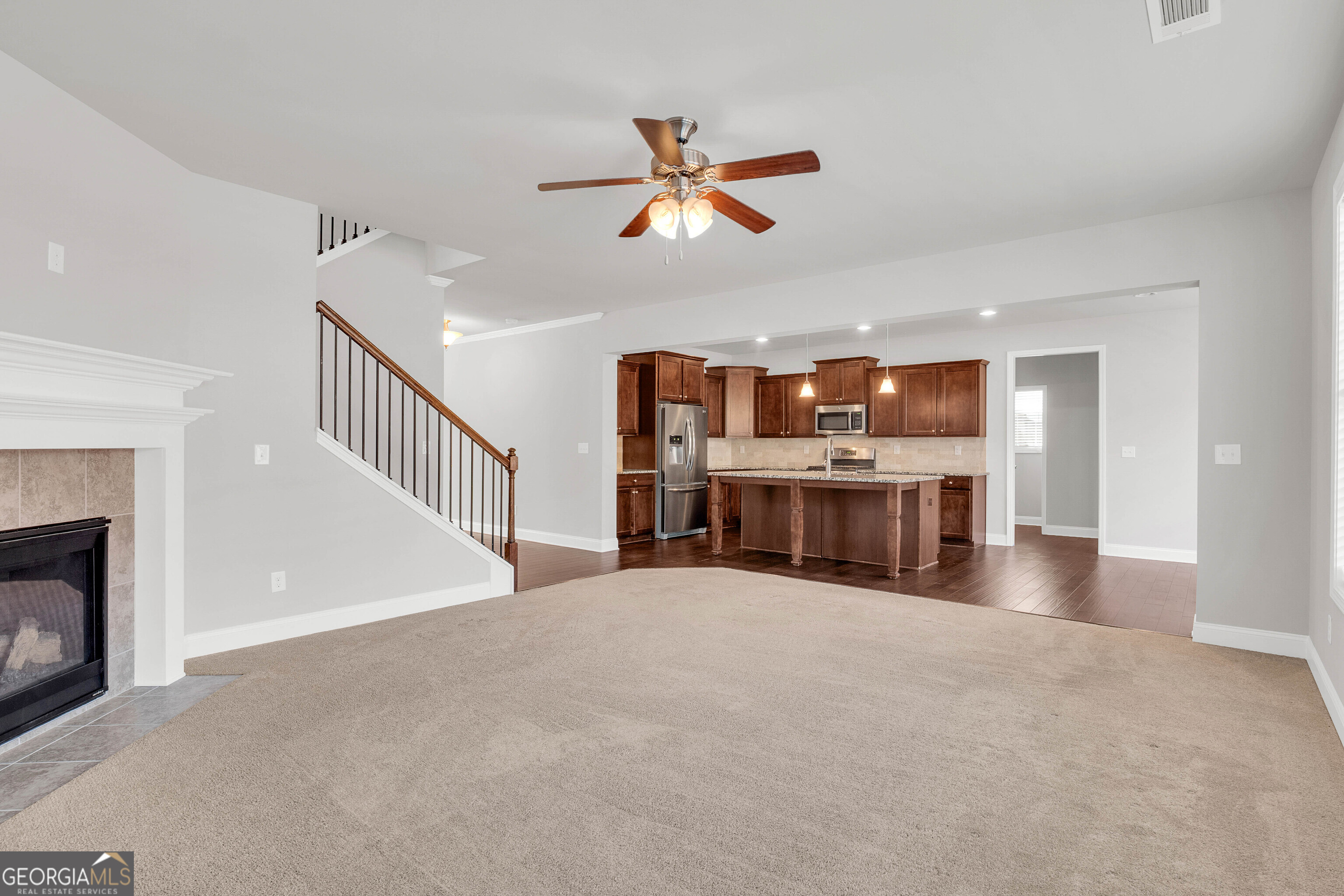 1212 Ida Woods Lane Property Photo 8
