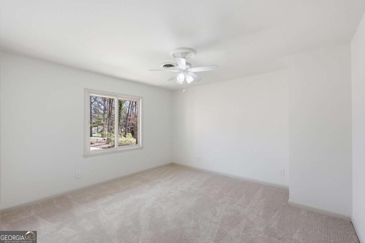 3504 Edgewood Circle Property Photo 49