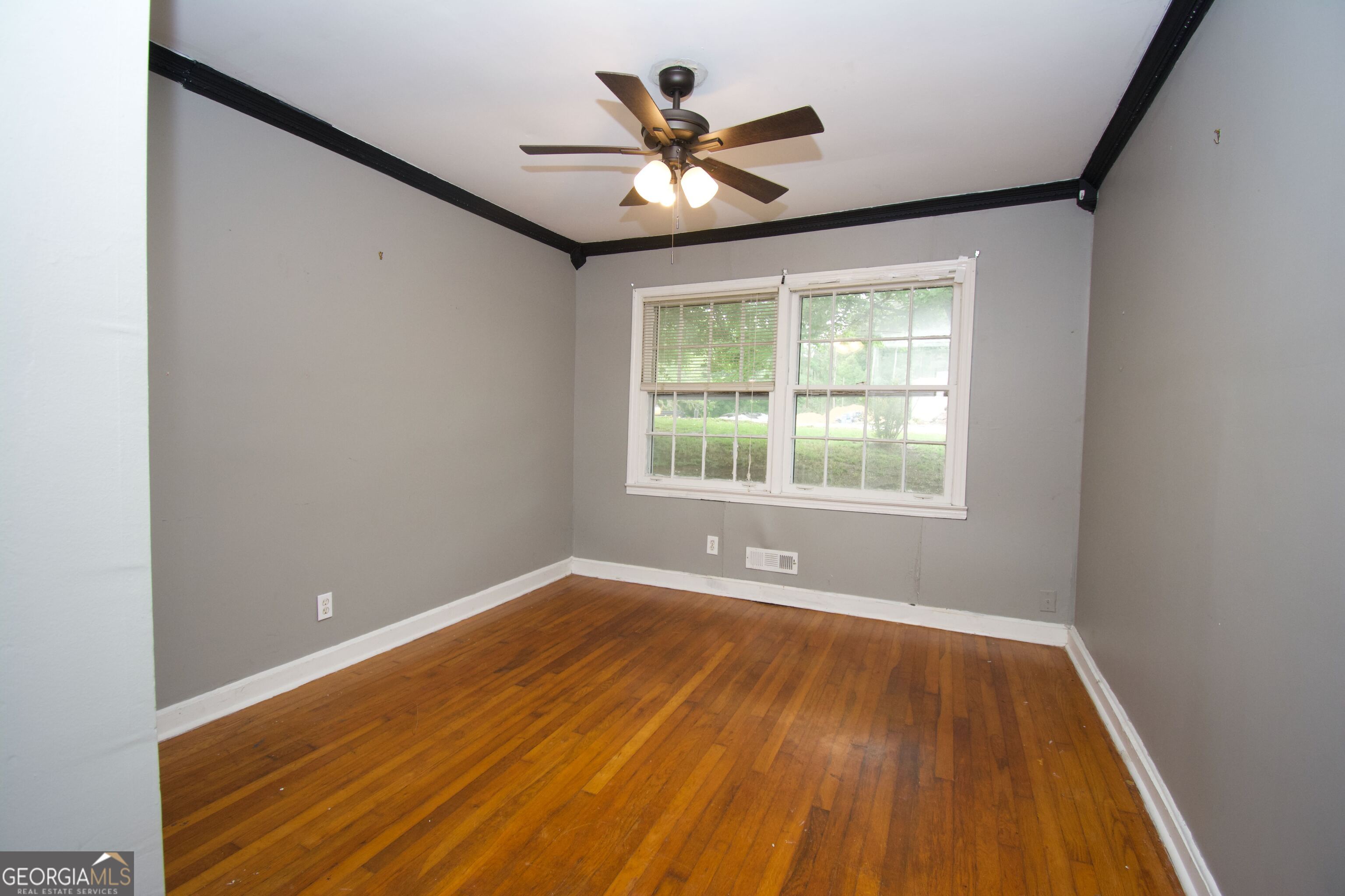 514 Grady Street Property Photo 11