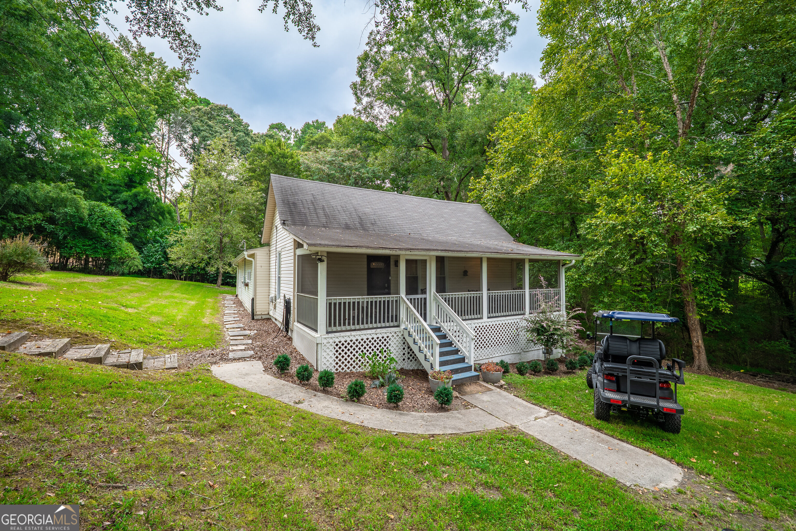 4481 Mclain Circle Property Photo 3