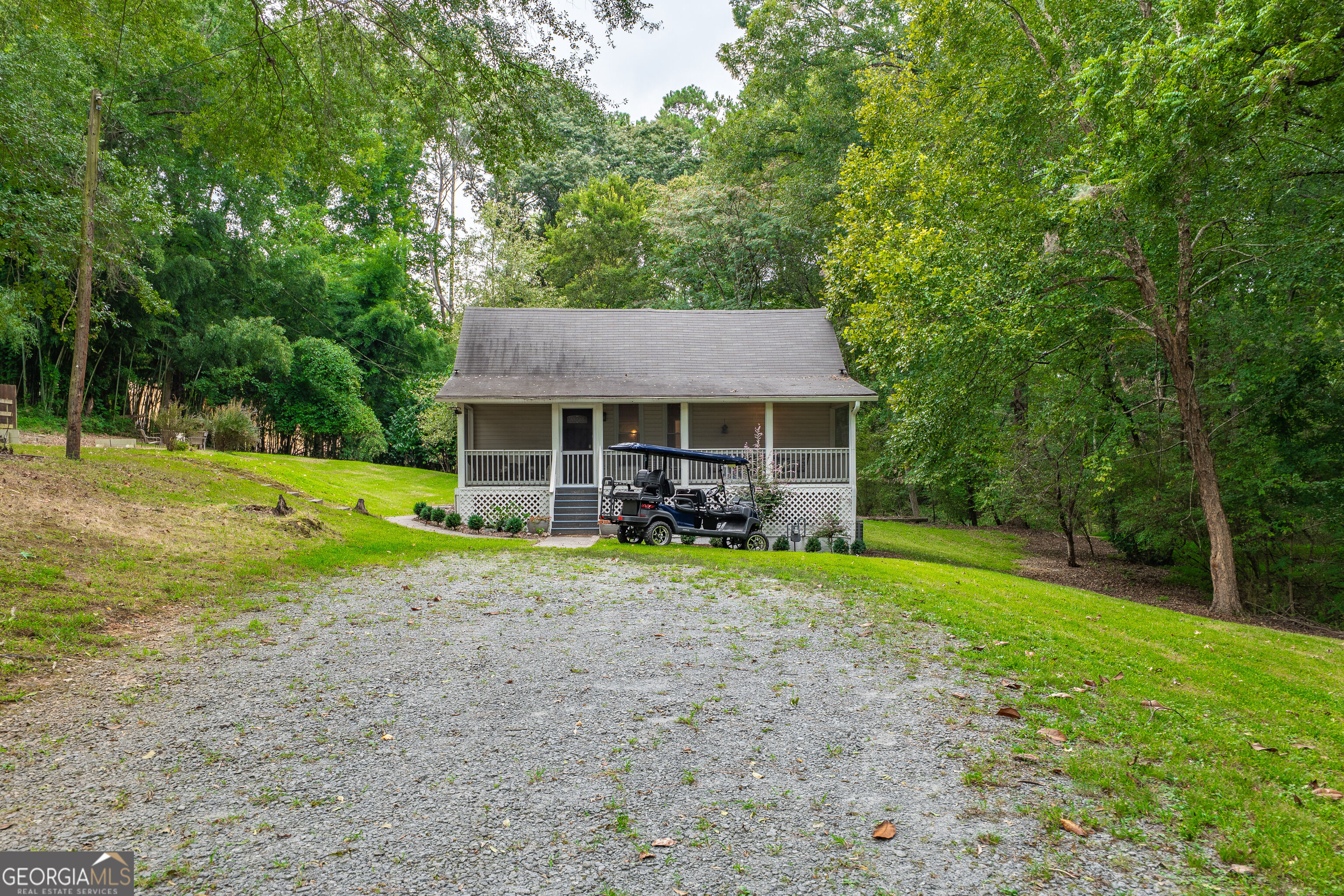 4481 Mclain Circle Property Photo 5
