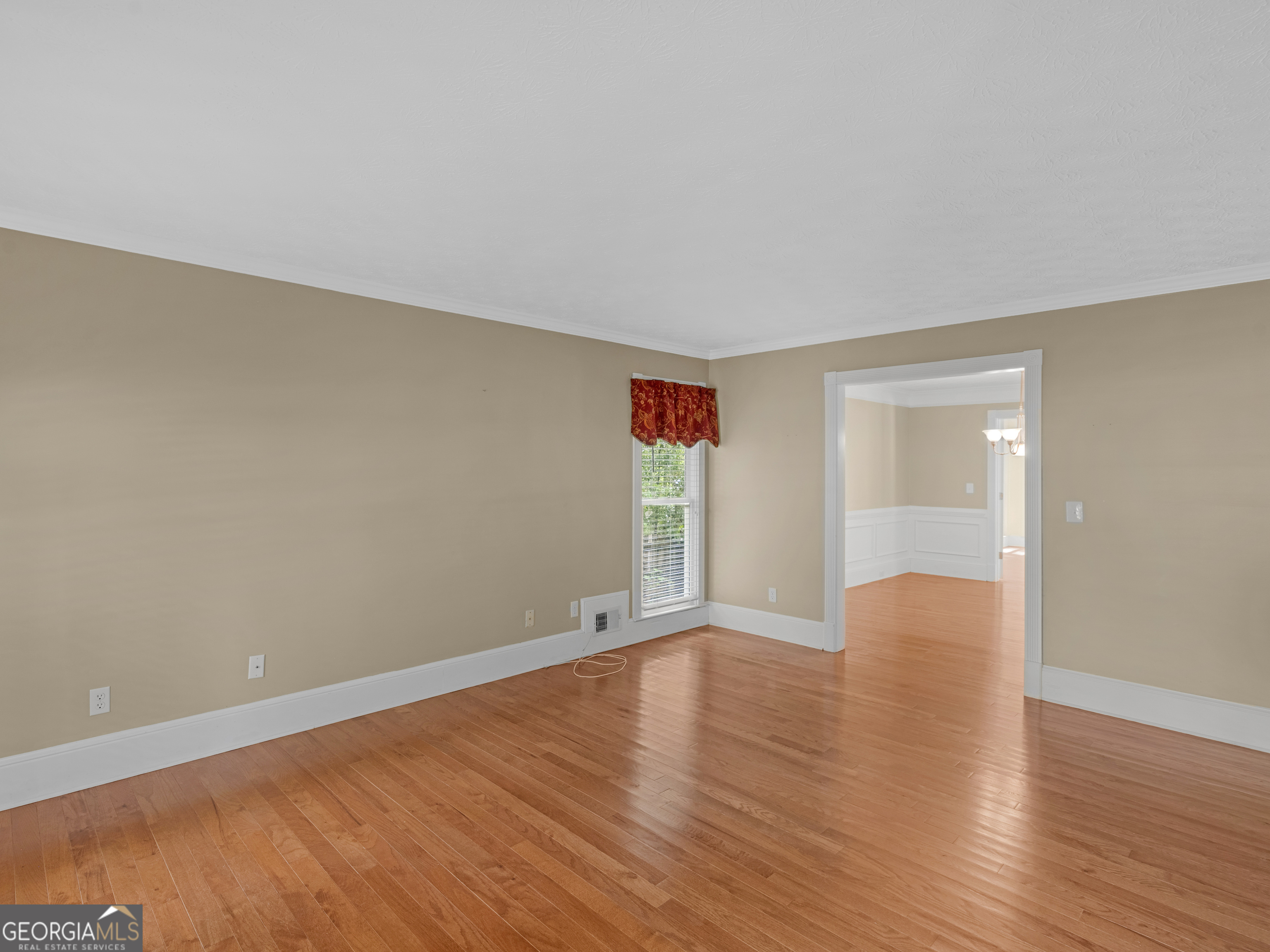 8601 N Shore Drive Property Photo 12