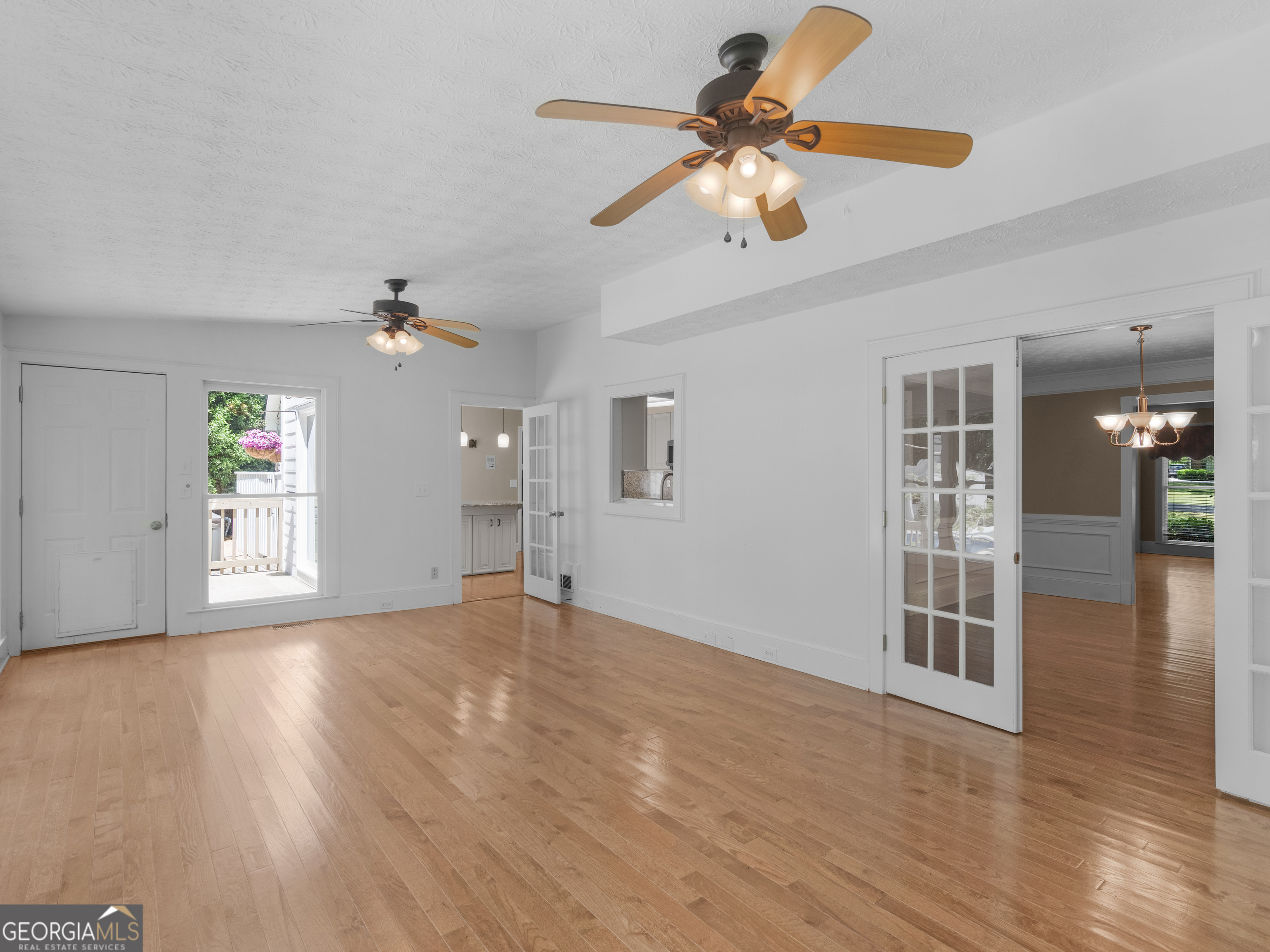 8601 N Shore Drive Property Photo 23