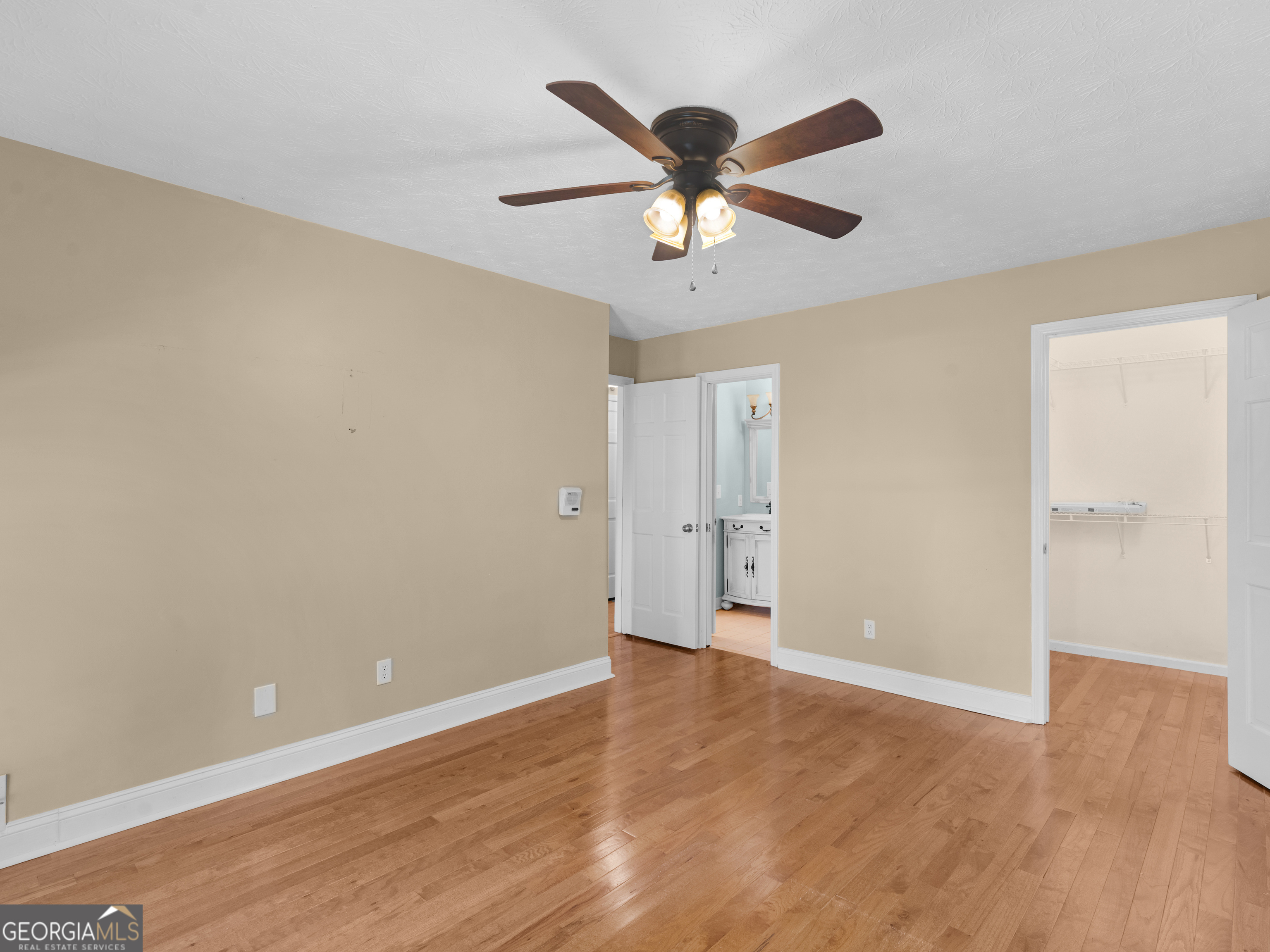 8601 N Shore Drive Property Photo 32