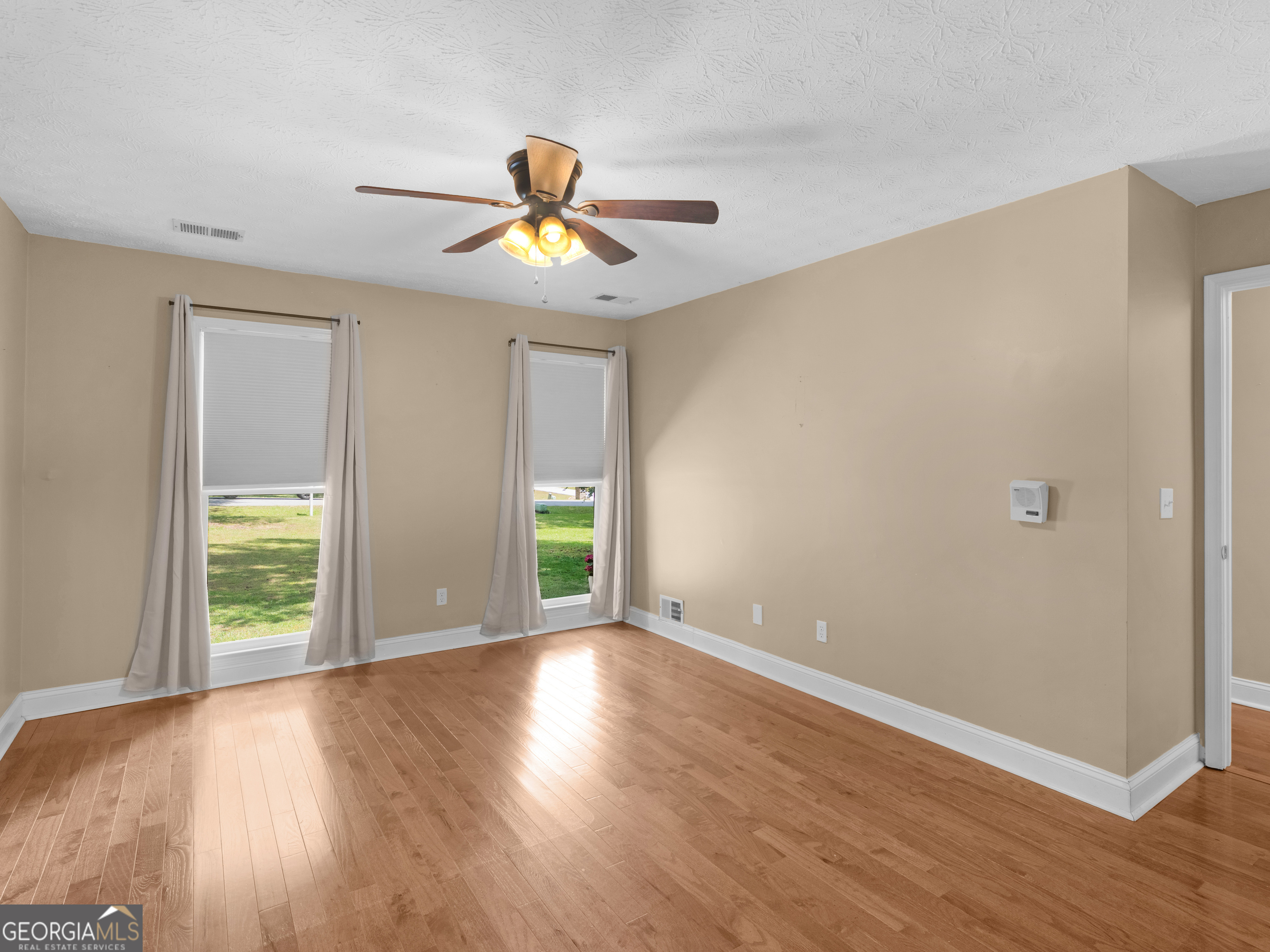 8601 N Shore Drive Property Photo 33