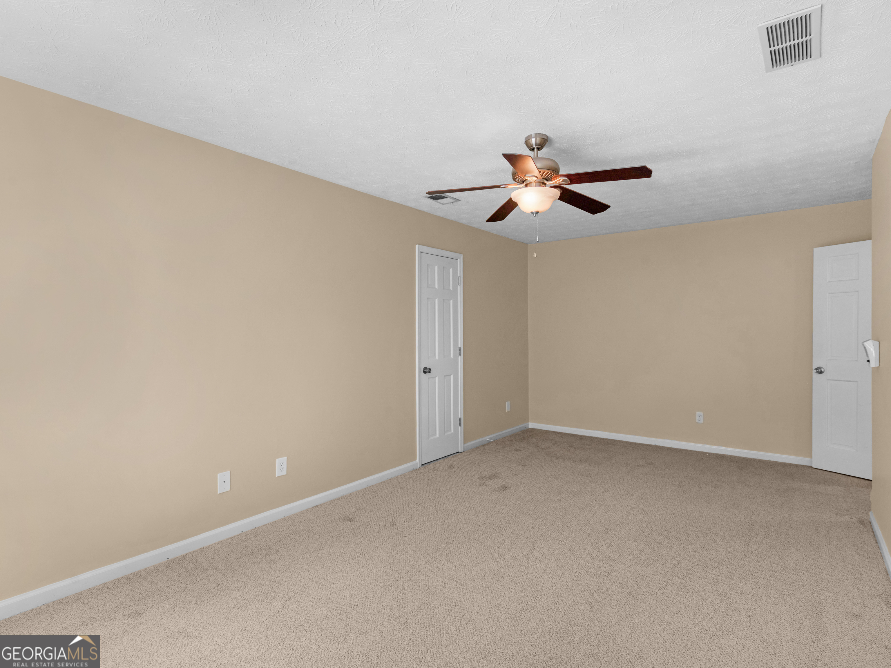 8601 N Shore Drive Property Photo 47