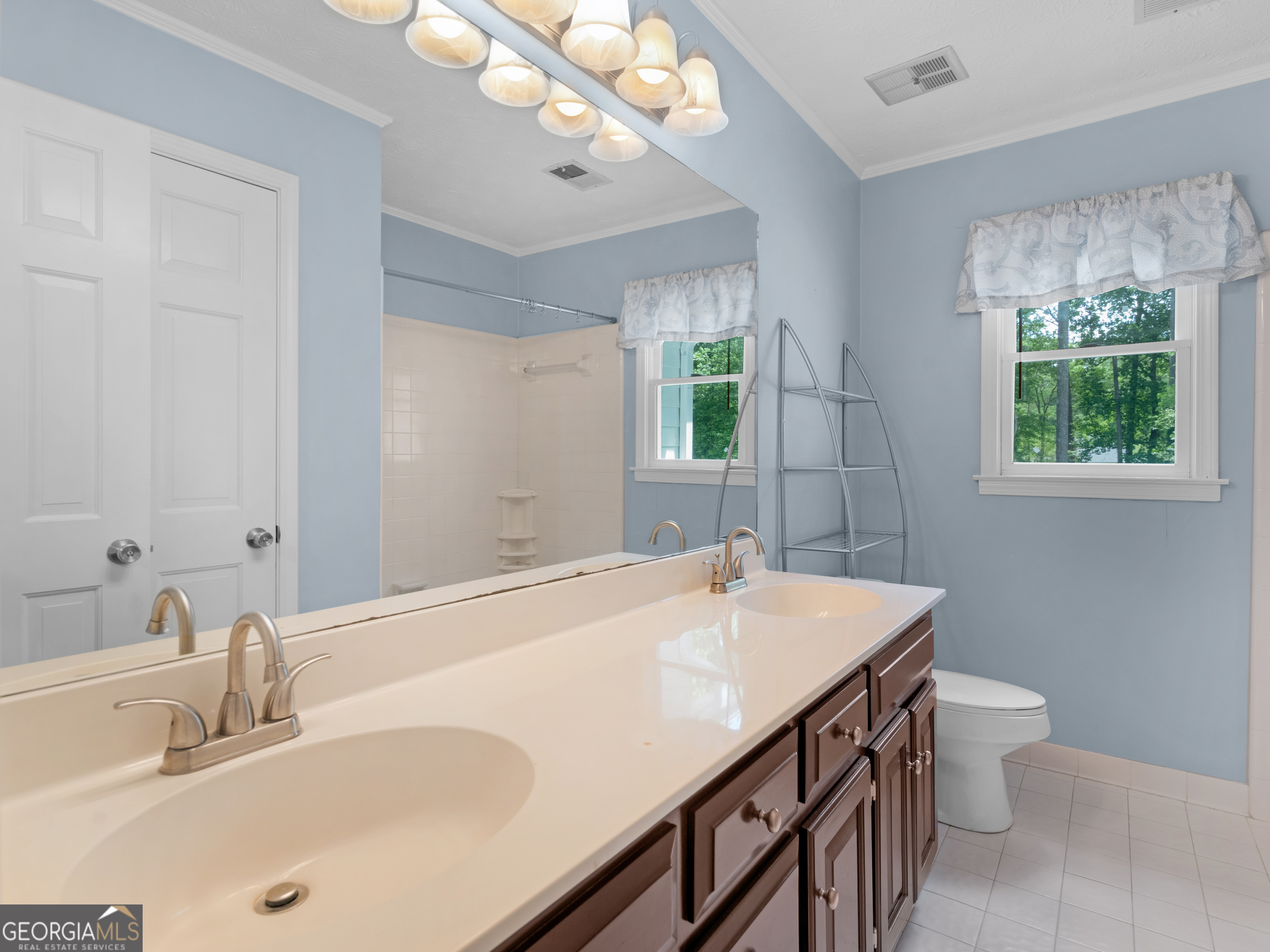 8601 N Shore Drive Property Photo 48
