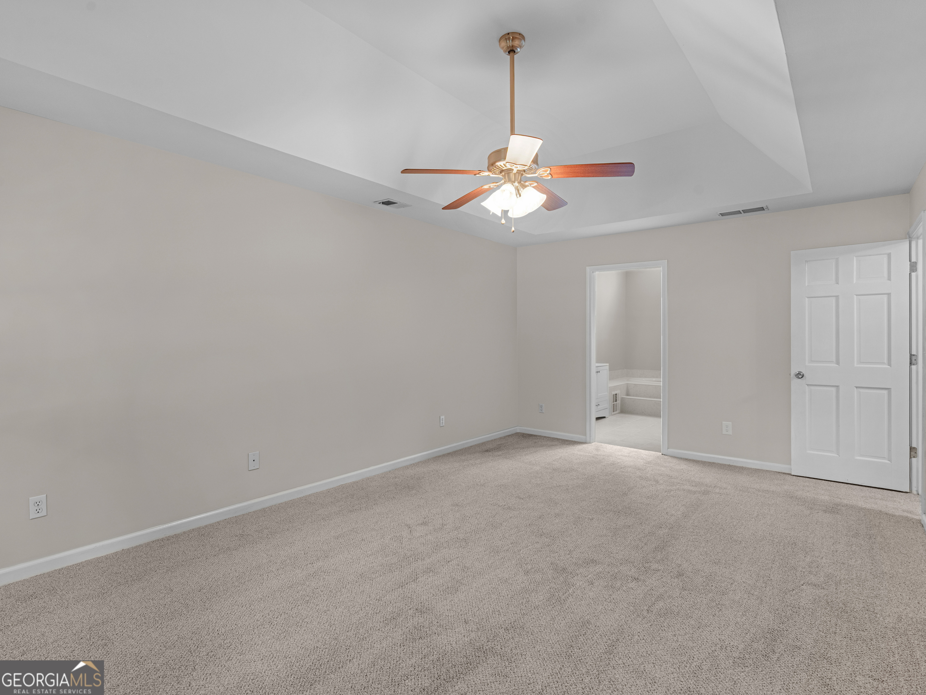 8601 N Shore Drive Property Photo 53