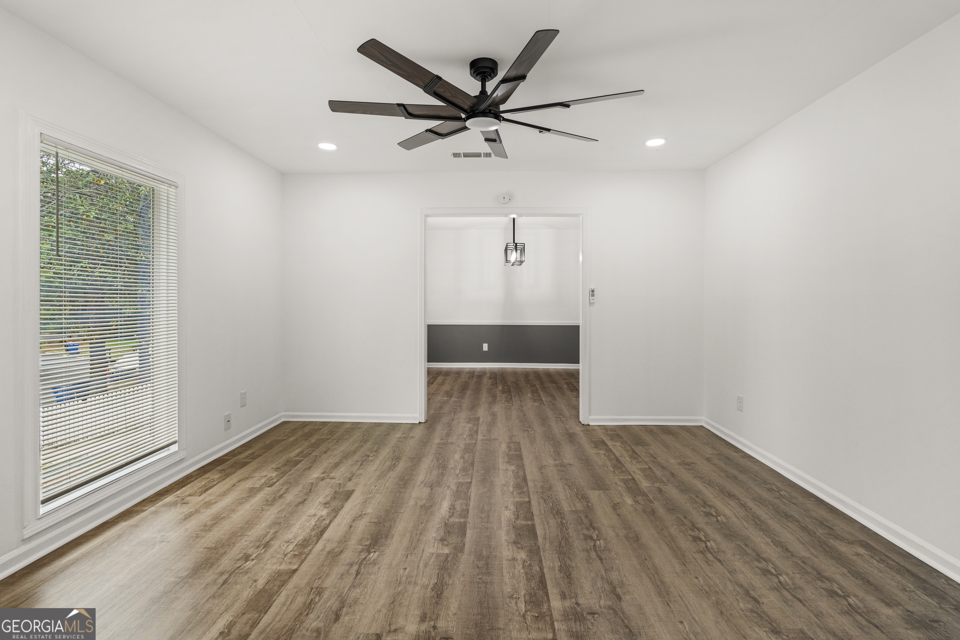6143 Brooklet Drive Property Photo 3
