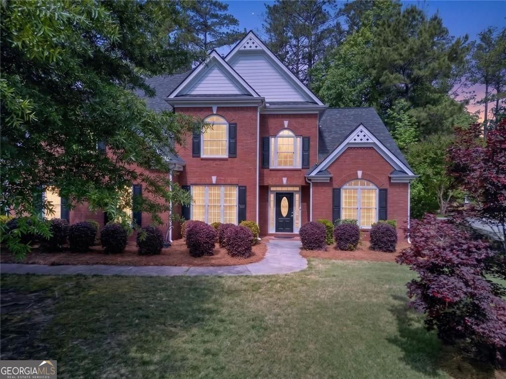 1011 Chestnut Creek Drive Property Photo 2