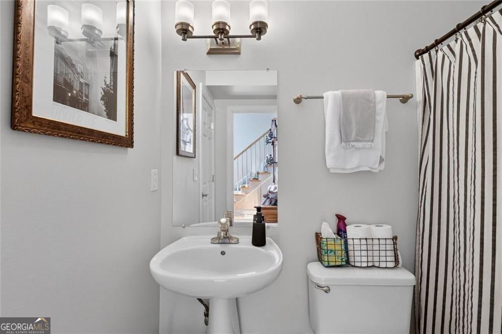 1011 Chestnut Creek Drive Property Photo 20
