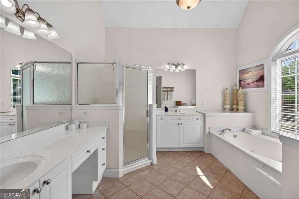 1011 Chestnut Creek Drive Property Photo 25