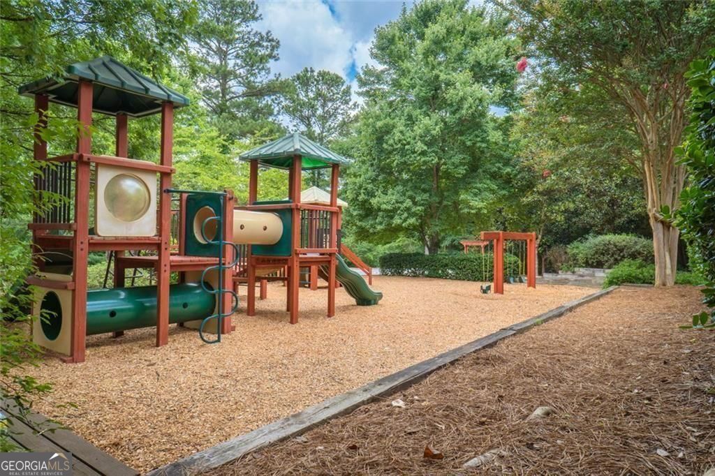 1011 Chestnut Creek Drive Property Photo 38