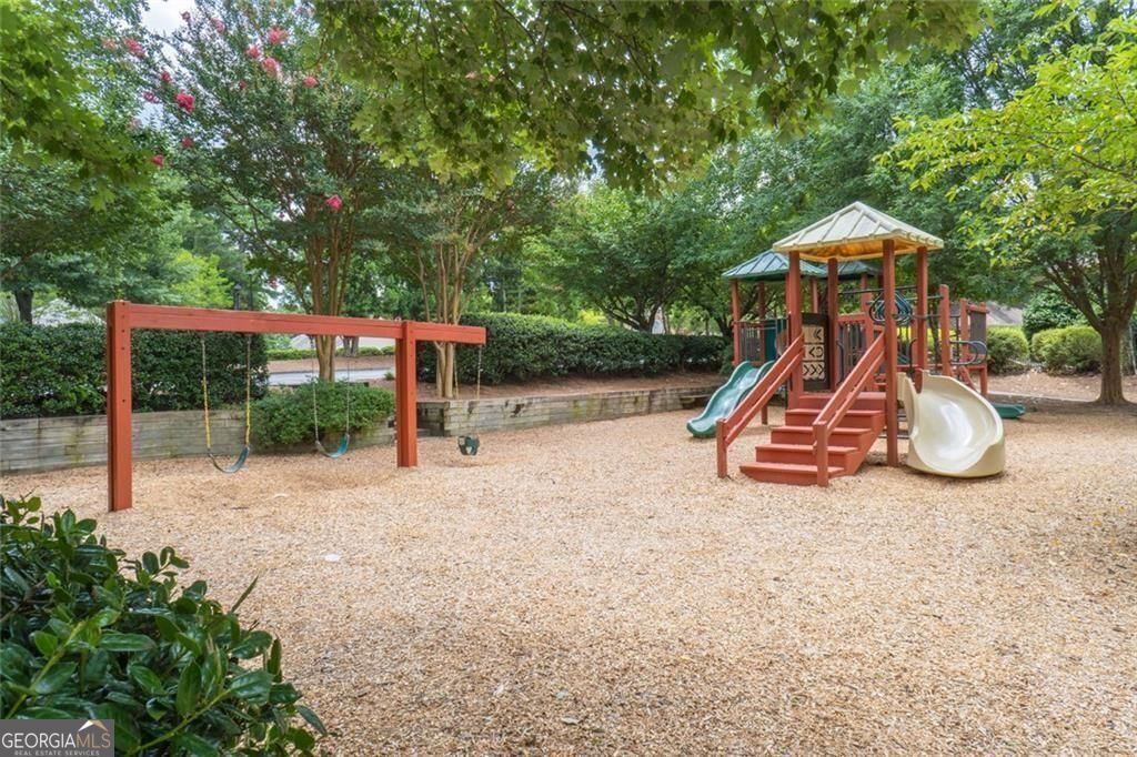 1011 Chestnut Creek Drive Property Photo 40