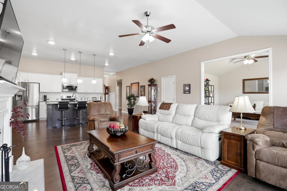 2996 Cove View Court Property Photo 11