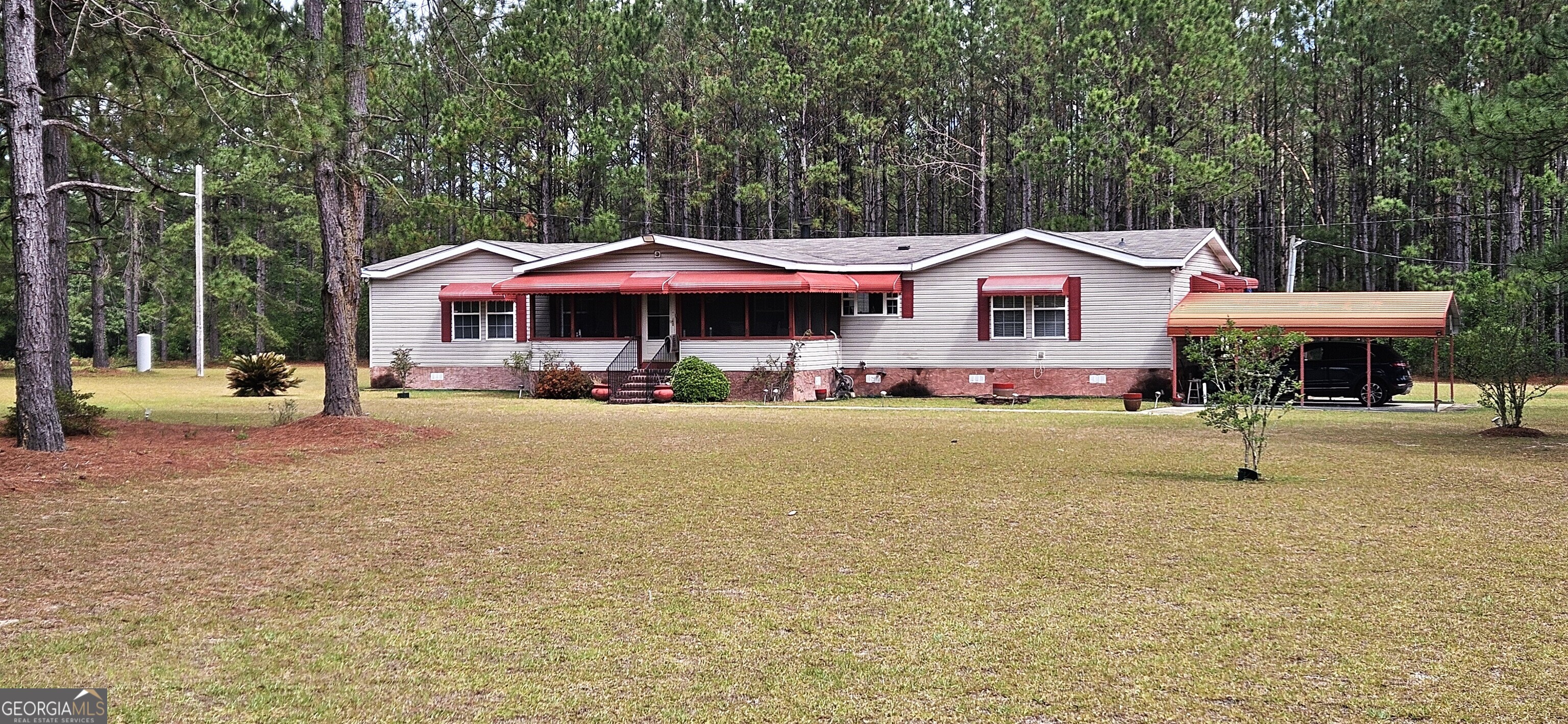12545 Highway 24 Property Photo 1