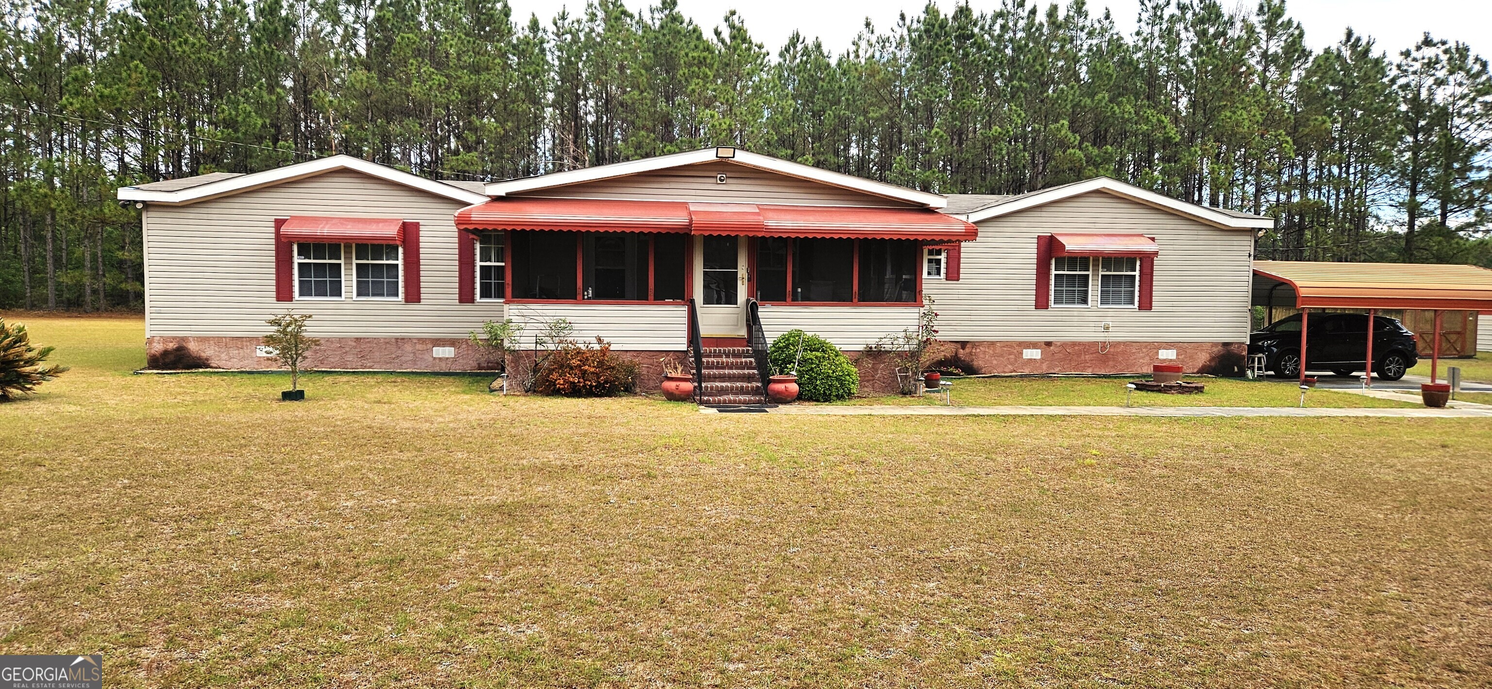 12545 Highway 24 Property Photo 3