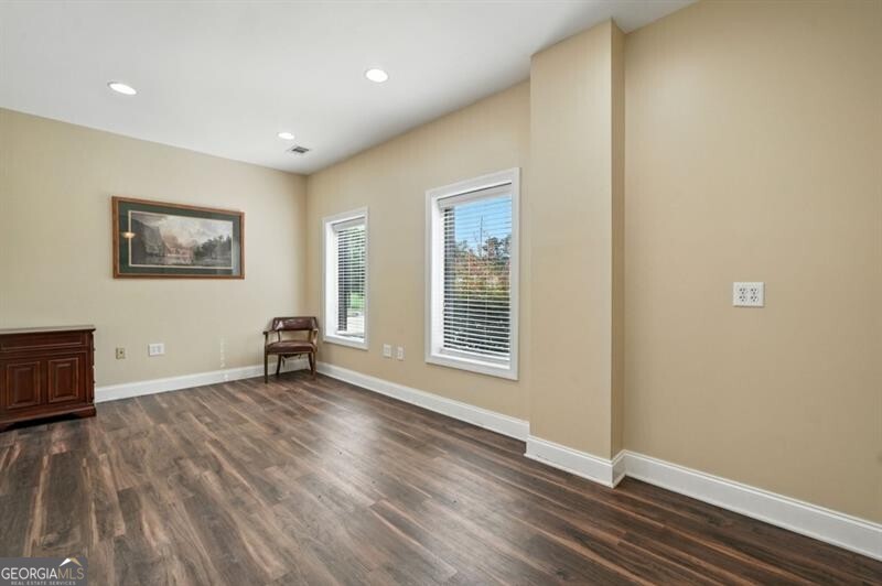 29 Southern Court Property Photo 23