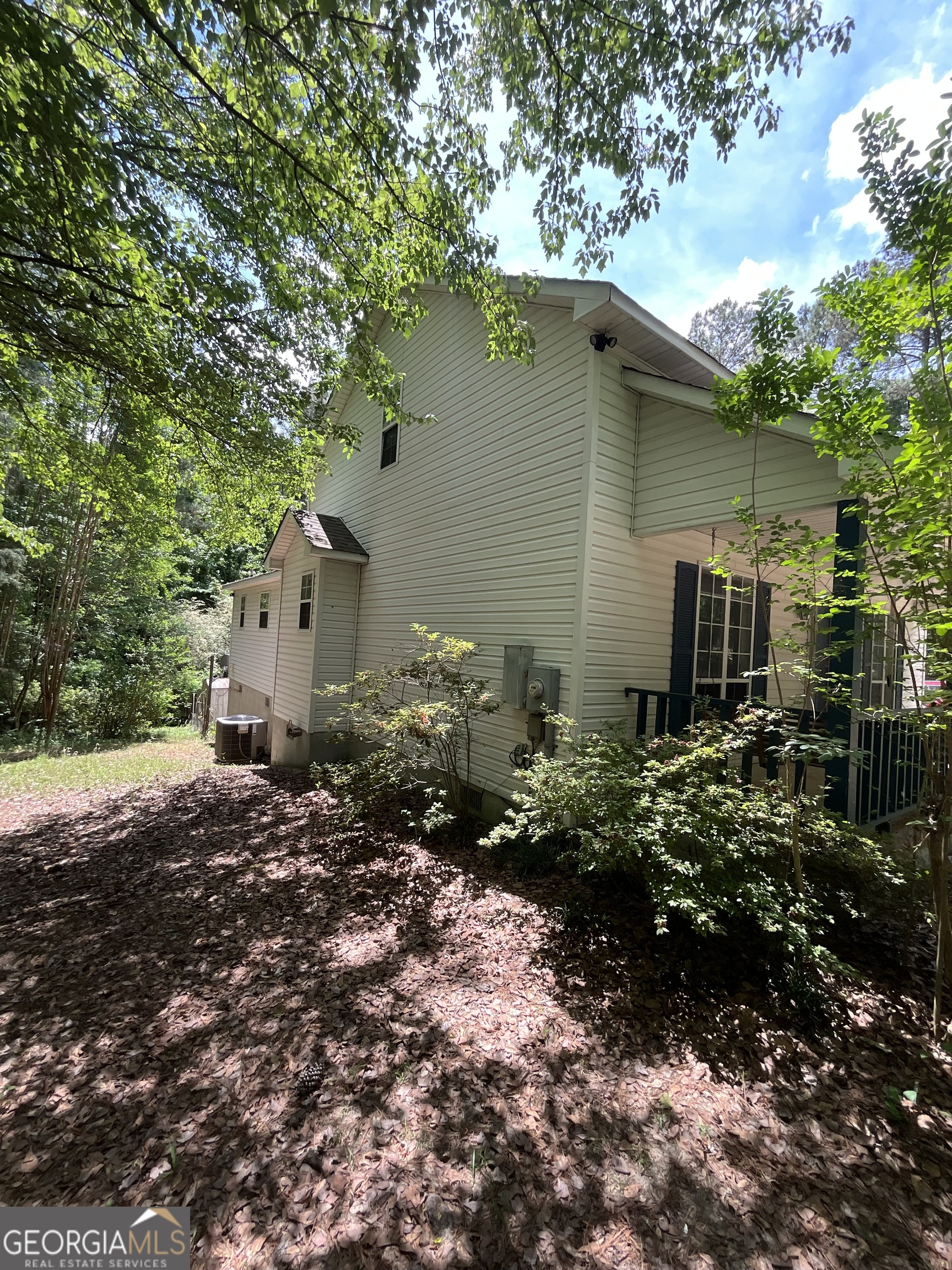 500 Sandy Point Road Property Photo 2