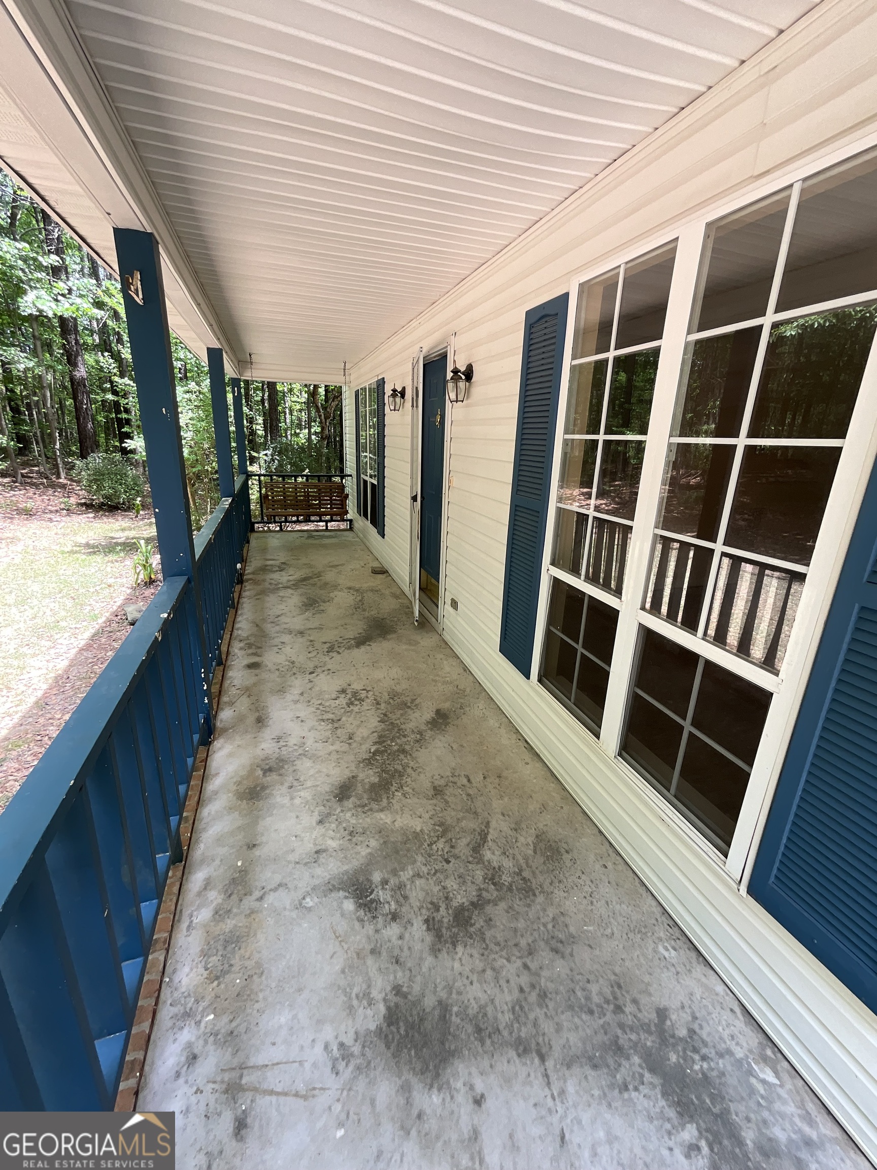 500 Sandy Point Road Property Photo 3