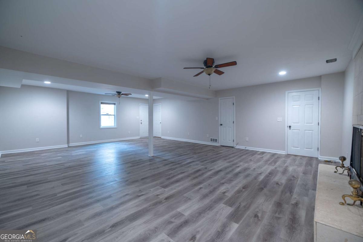 5027 Post Road Court Property Photo 29