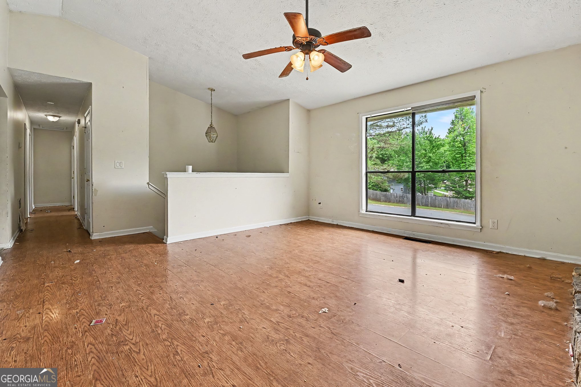 4961 Ridgeside Court Property Photo 8