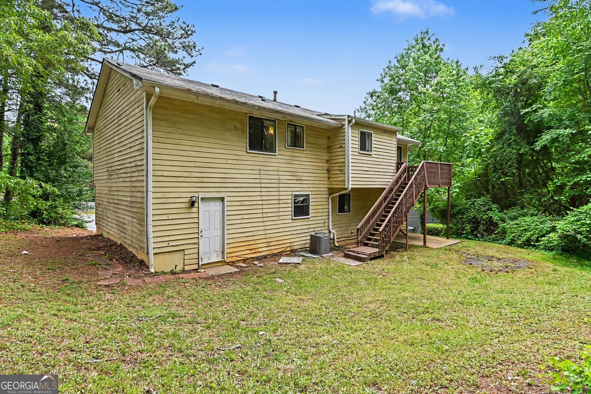 4961 Ridgeside Court Property Photo 16