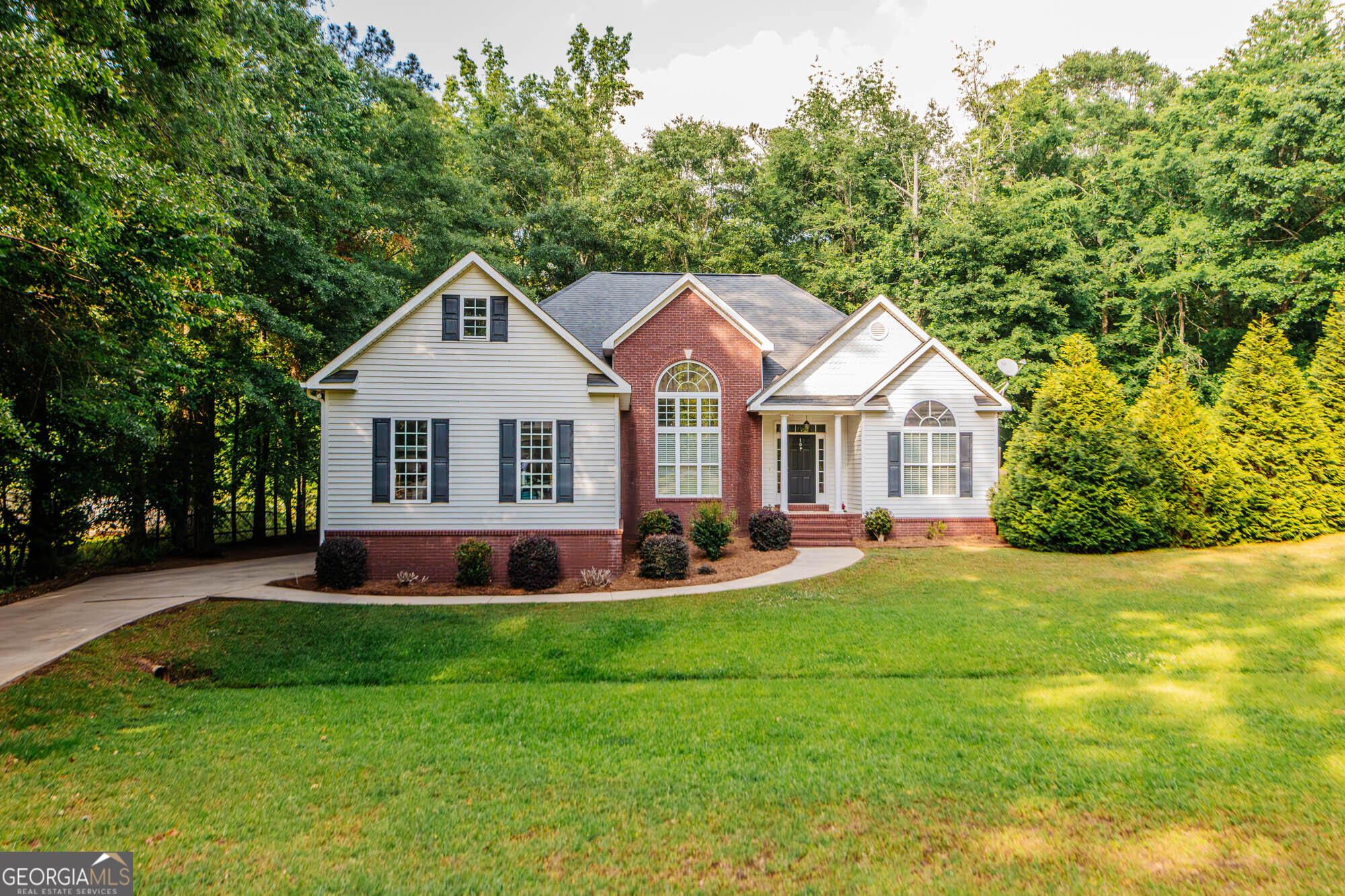 104 Dogwood Point Property Photo 1