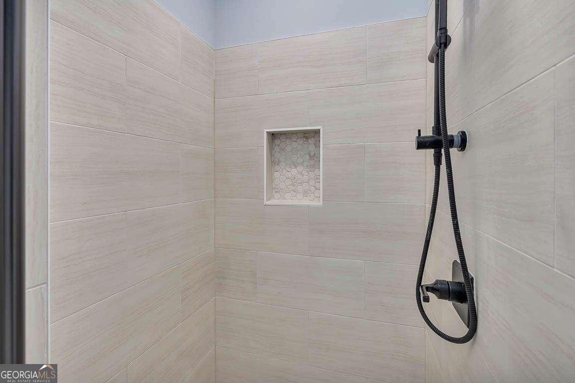 101 Winton Drive Property Photo 21