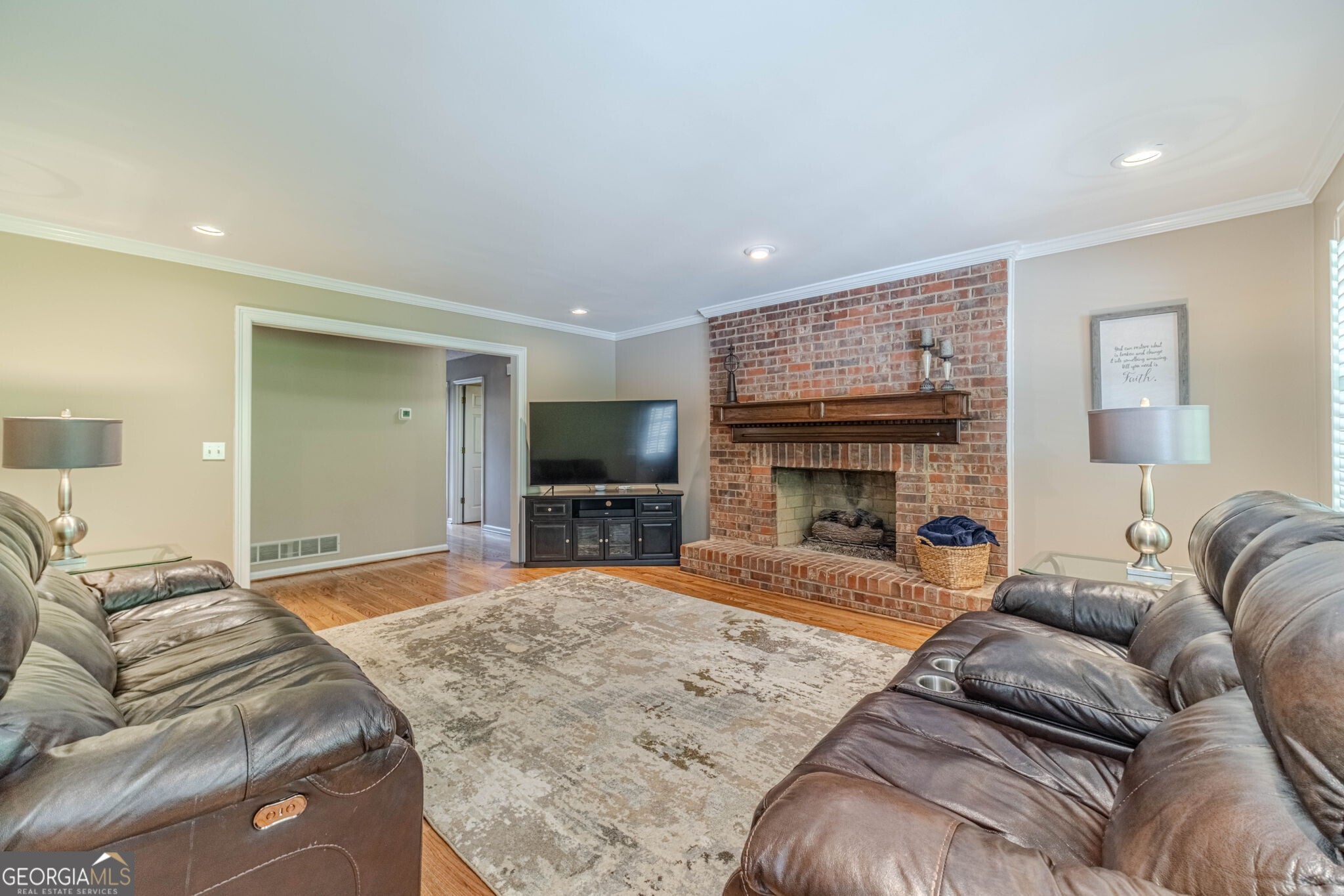 816 Mcdaniel Street Property Photo 12