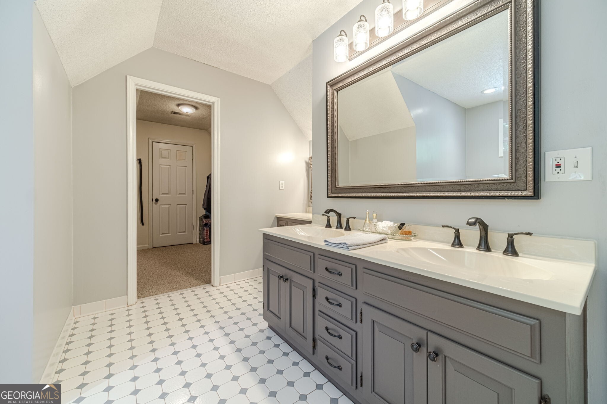 816 Mcdaniel Street Property Photo 29
