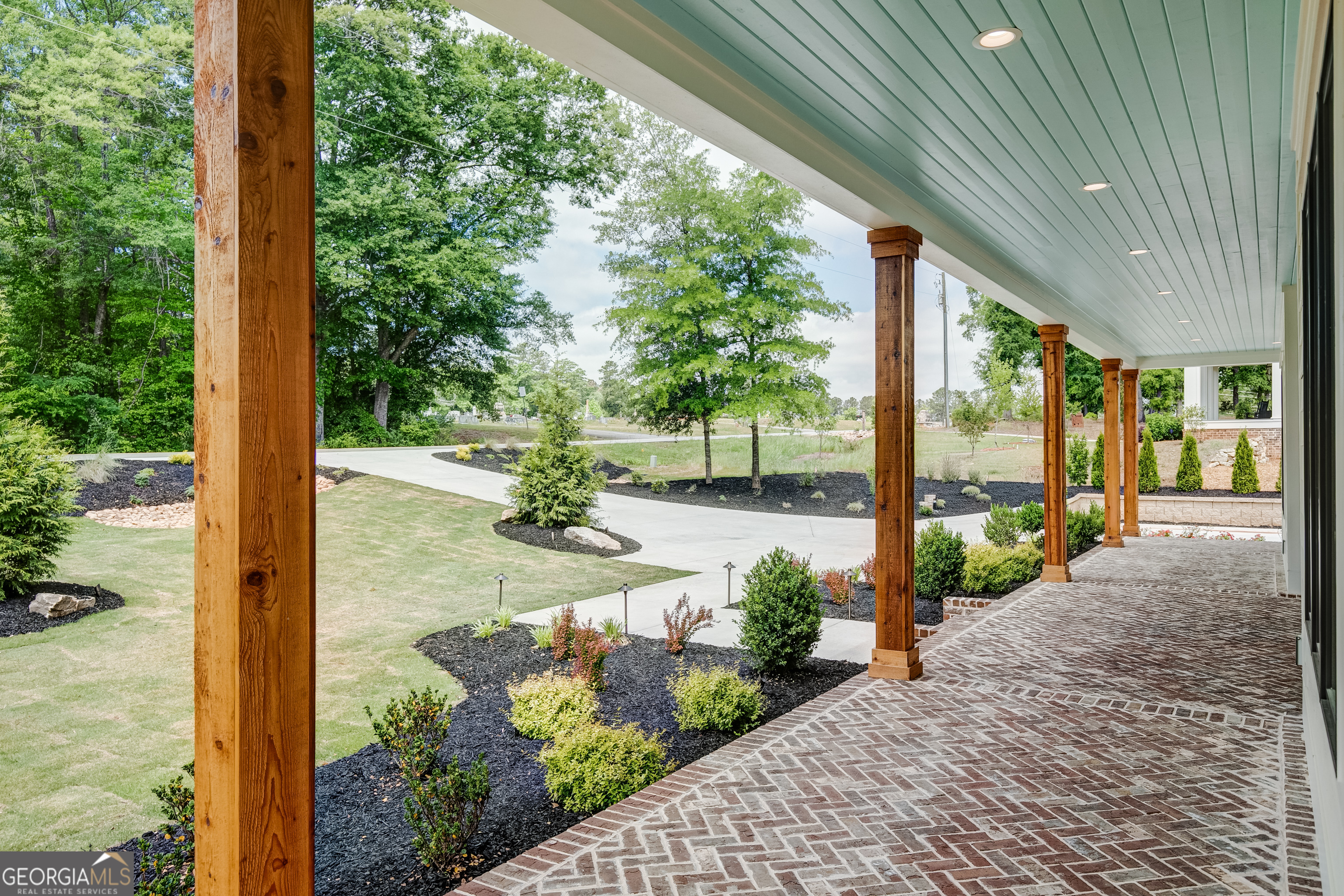 604 Stallings Road Property Photo 12