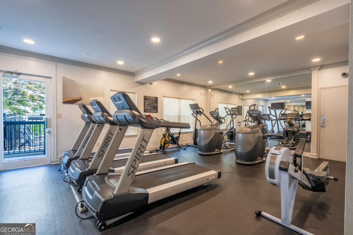 1074 Peachtree Walk Ne # B418 Property Photo 29