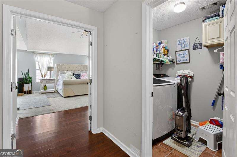115 Arbor Lake Drive Property Photo 4