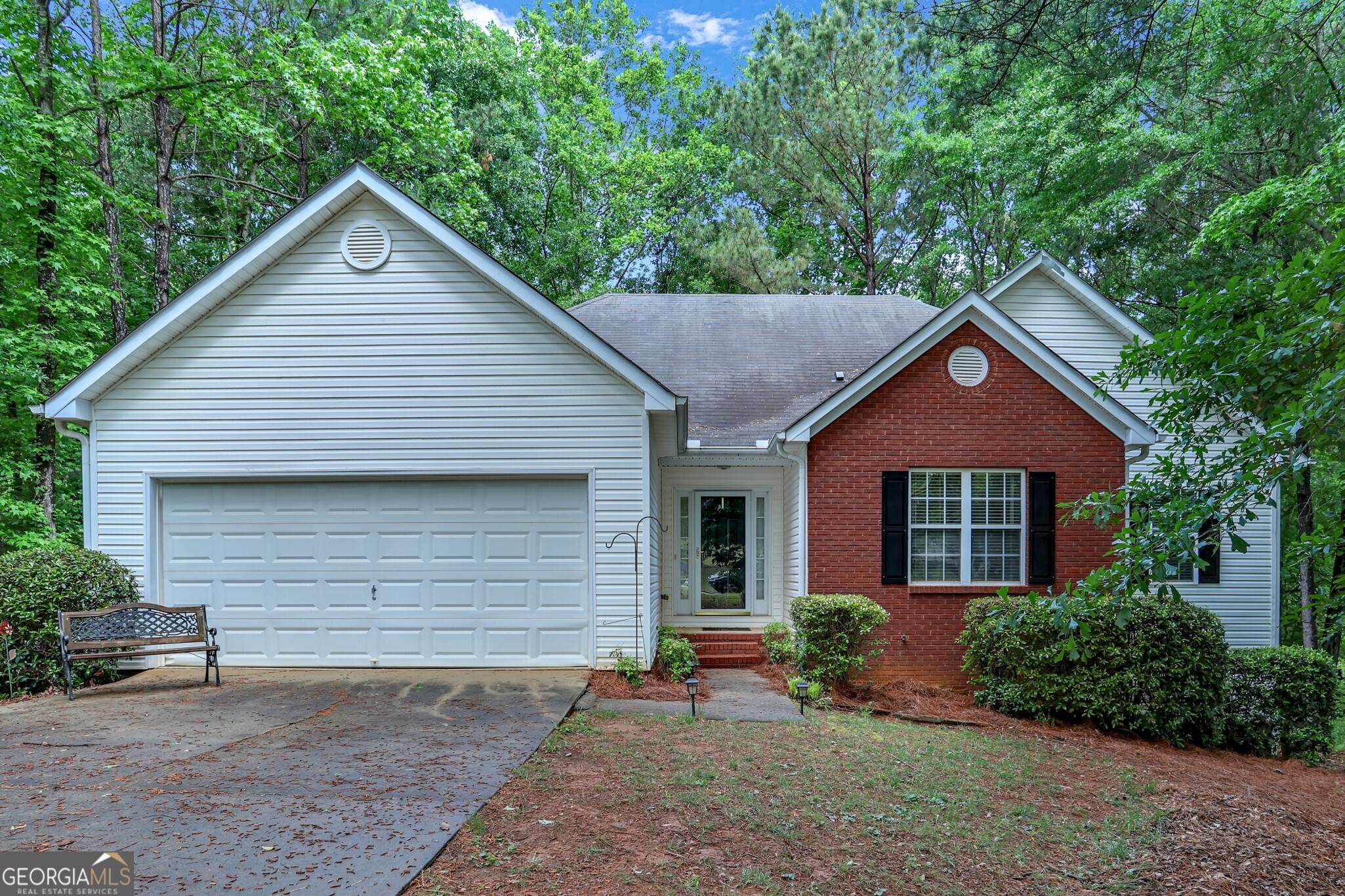 237 Clearwater Drive Property Photo 1