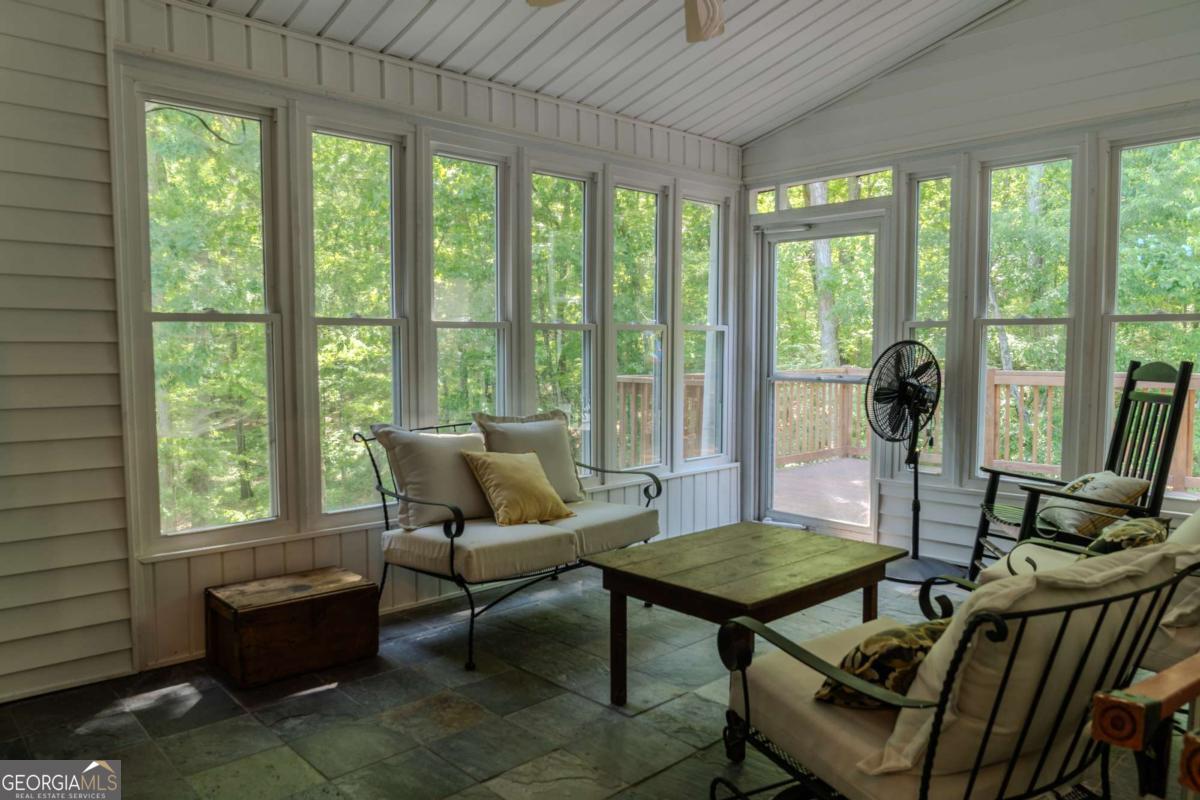 1044 Hutchings Mountain Road Property Photo 25
