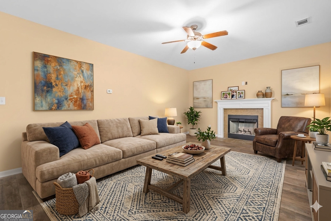 103 Cliffhaven Circle Property Photo 3