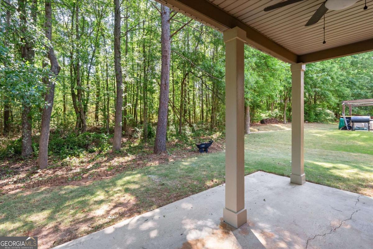 103 Cliffhaven Circle Property Photo 5