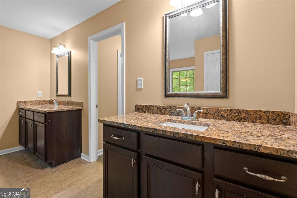 103 Cliffhaven Circle Property Photo 7