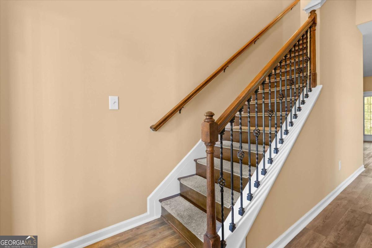 103 Cliffhaven Circle Property Photo 14