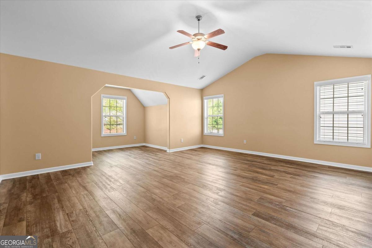 103 Cliffhaven Circle Property Photo 15