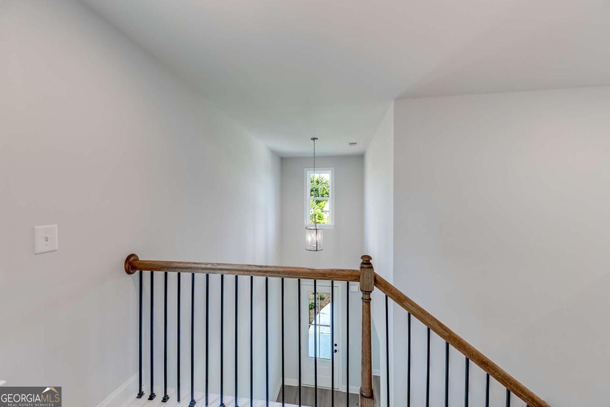 114 Classic Overlook Property Photo 26