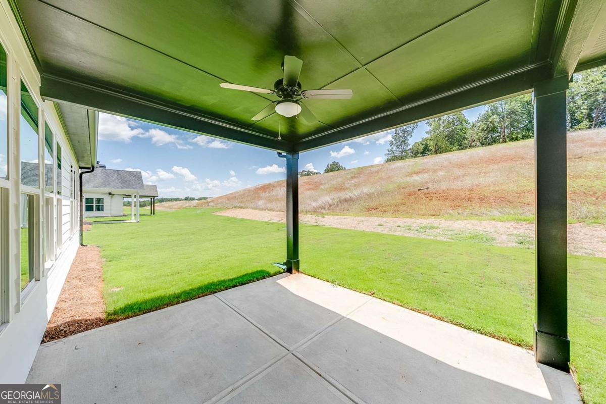 114 Classic Overlook Property Photo 35